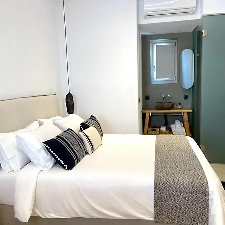 Mykonos Dot