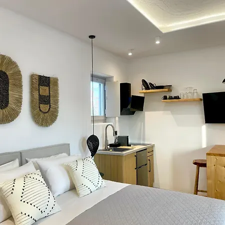 Mykonos Dot 4* 아노 메라