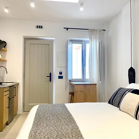 Mykonos Dot Apart Otel 4*